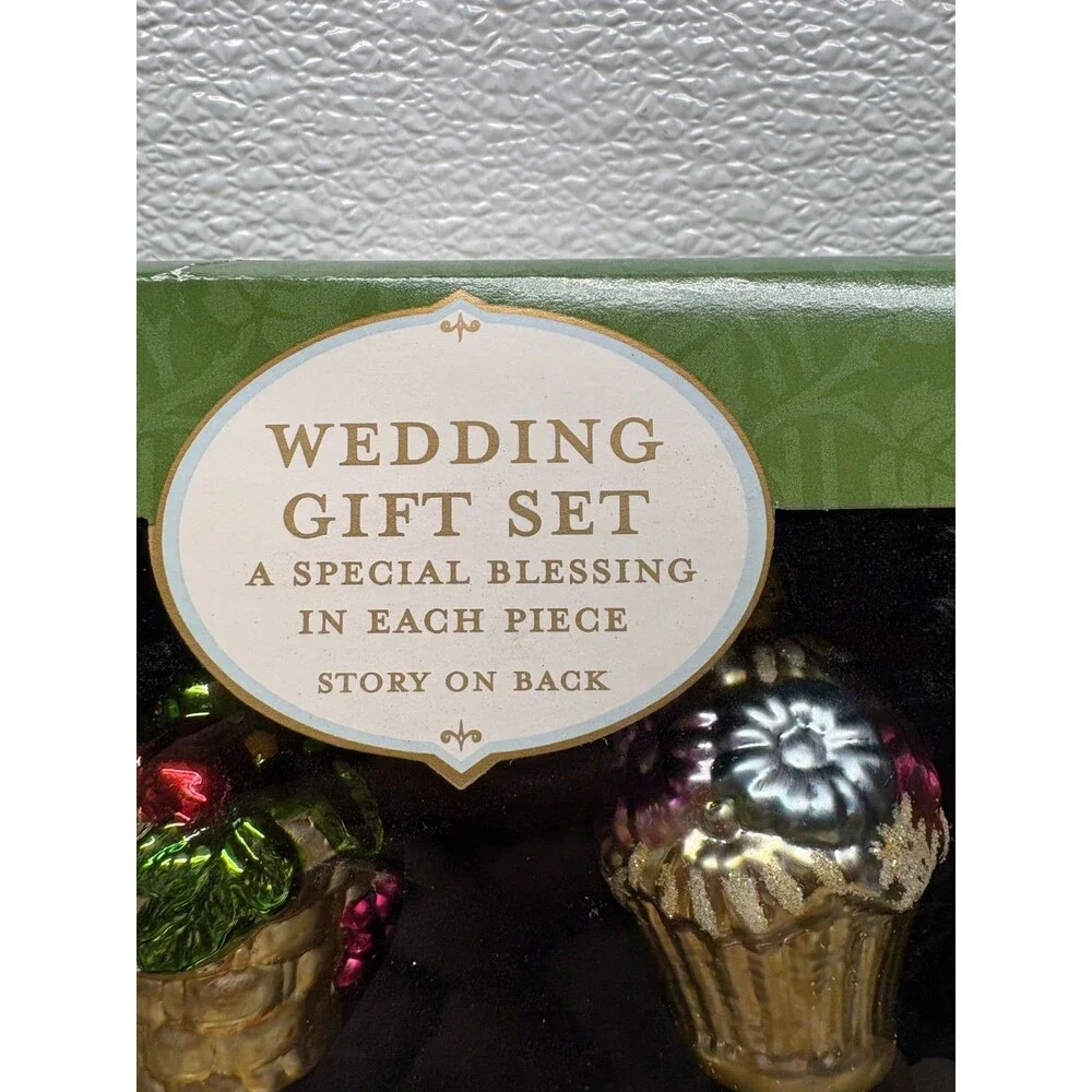 Vtg 2002 Wedding Gift Set Of 12 Blown Glass Christmas Tree Ornaments NIB